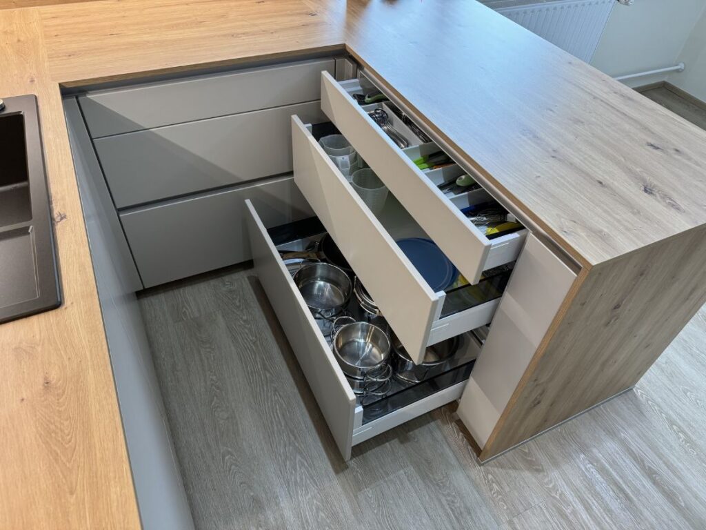 prostorni predali DanKuchen Celje